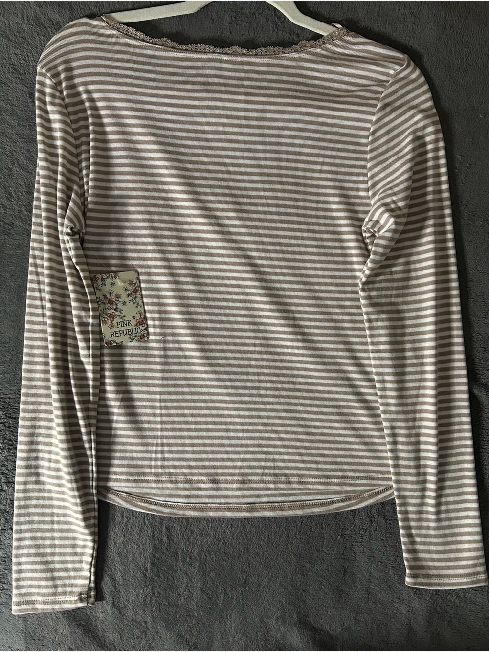 Pink Republic Taupe & White Striped V-Neck Long Sleeve Top - Picture 6 of 8